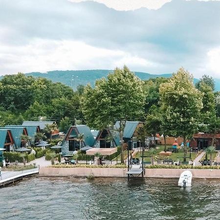 Sapanca Kiyi Bungalov&Cafe Sakarya  Exterior photo