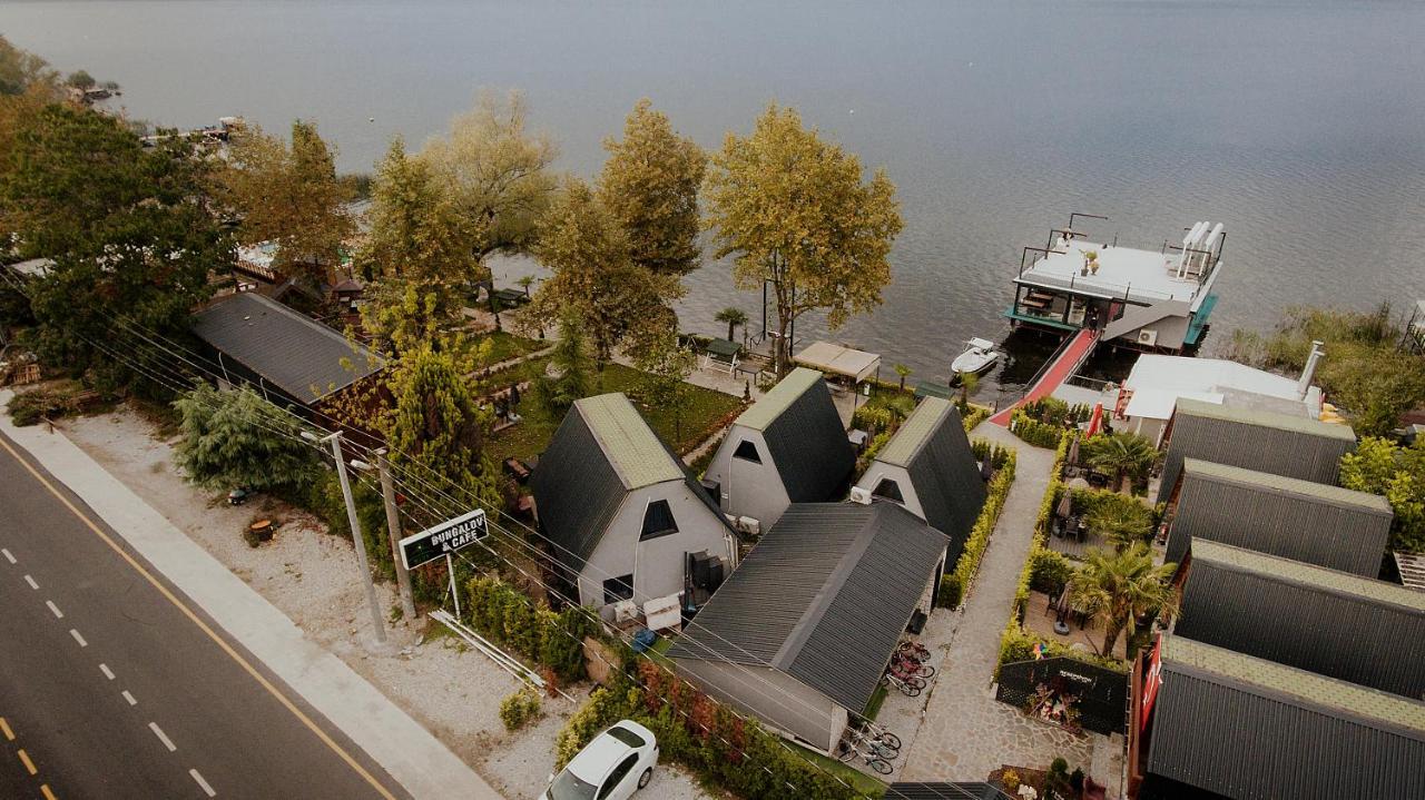 Sapanca Kiyi Bungalov&Cafe Villa Sakarya  Exterior photo