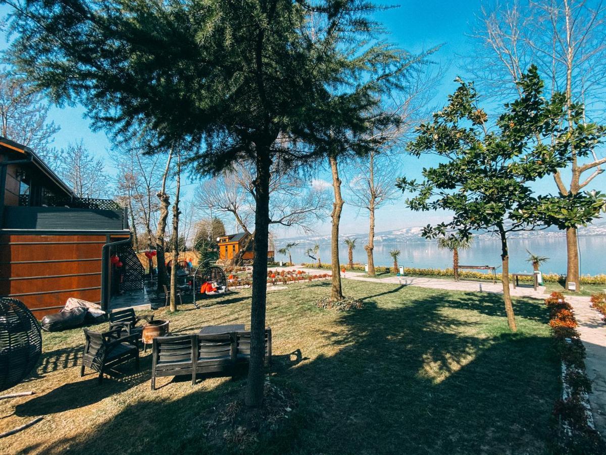 Sapanca Kiyi Bungalov&Cafe Sakarya  Exterior photo
